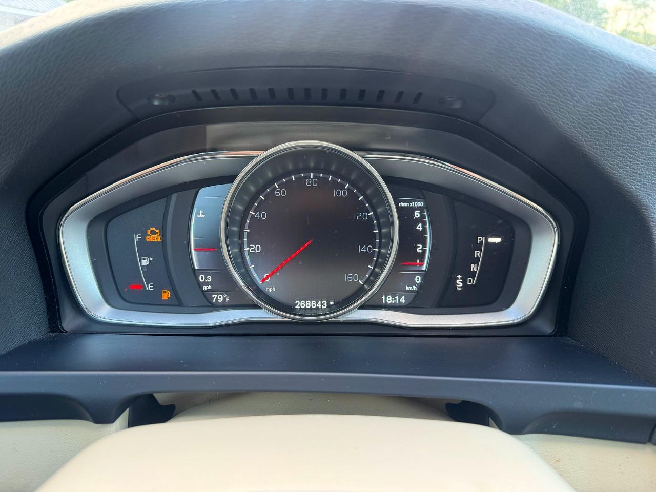 2015 Volvo V60 Premier Blue vin: YV140MEK6F1254733