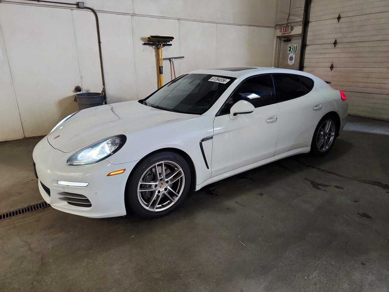 2014 Porsche Panamera 2 White vin: WP0AA2A76EL007467
