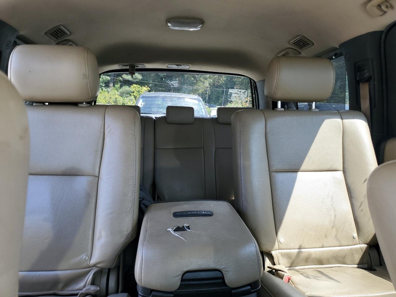 2011 Toyota Sequoia Platinum Black vin: 5TDDW5G13BS042898