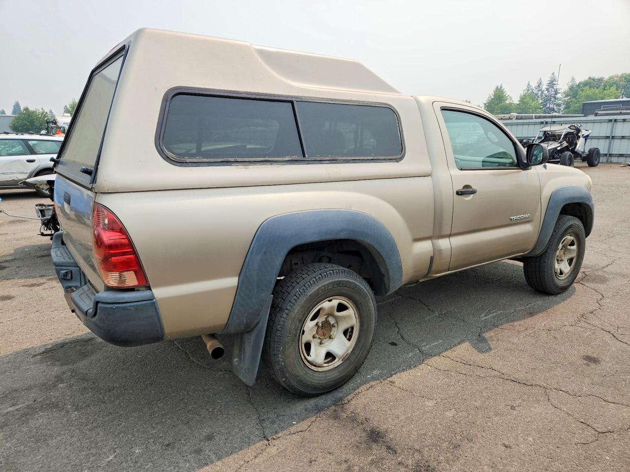 2008 Toyota Tacoma Base Tan vin: 5TEPX42N18Z480247