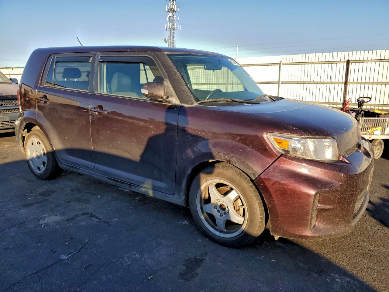 2011 Toyota Scion Xb Purple vin: JTLZE4FE6B1123449