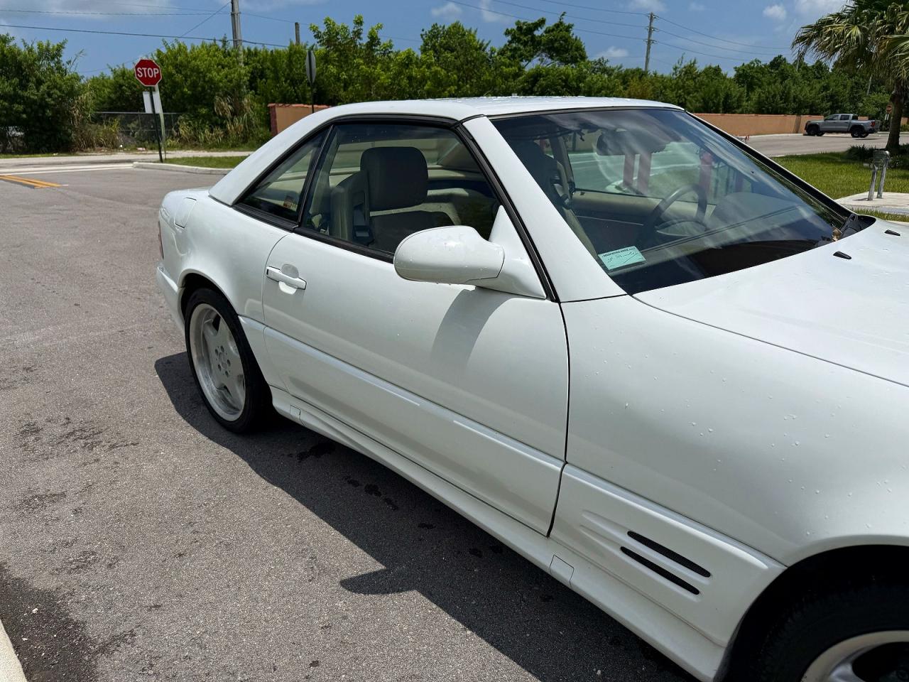 2001 Mercedes-benz Sl 500 White vin: WDBFA68F71F198298