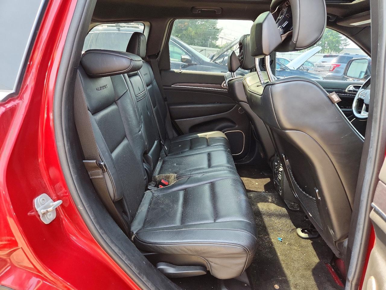 2014 Jeep Grand Cherokee Summit Красный vin: 1C4RJFJG8EC475873