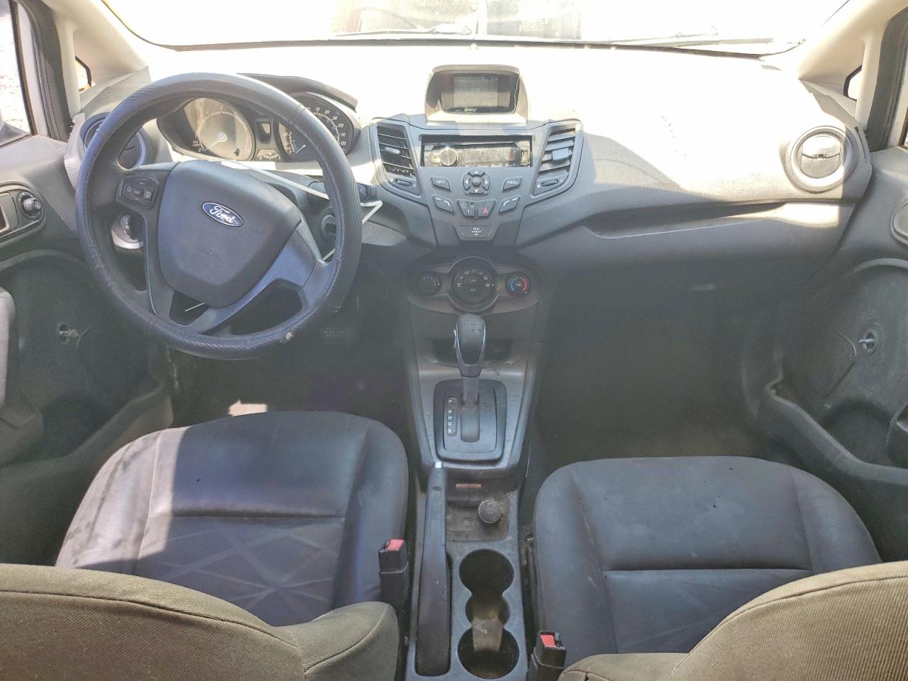 2014 Ford Fiesta S Silver vin: 3FADP4TJ3EM221319