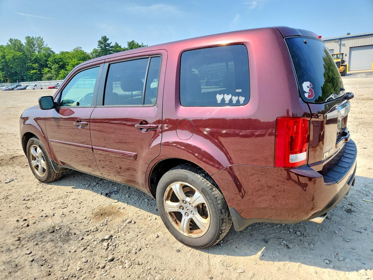 2013 Hond Pilot Burgundy vin: 5FNYF4H55DB021703