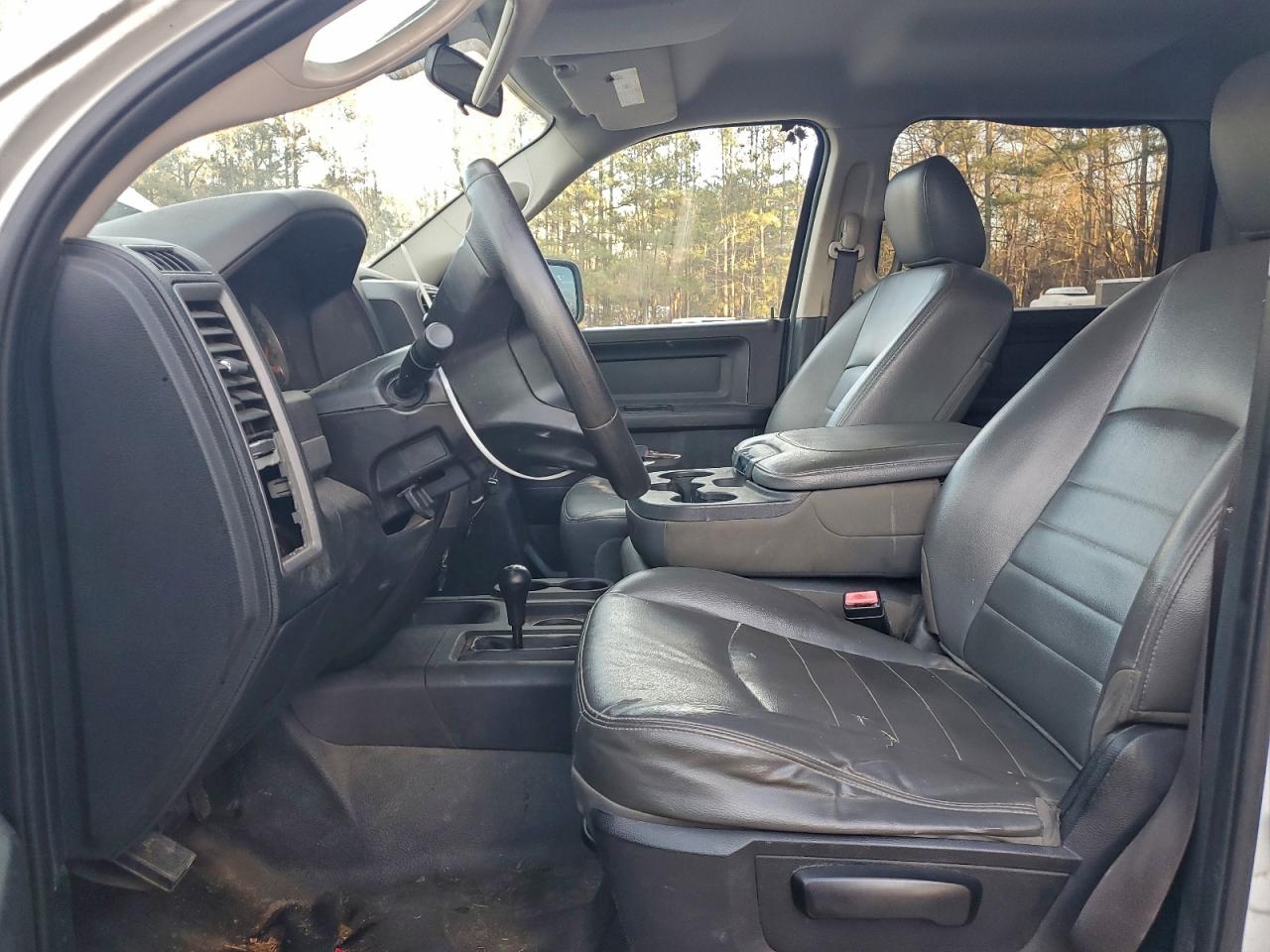 2014 Ram 2500 St Белый vin: 3C6UR5CJ9EG279760