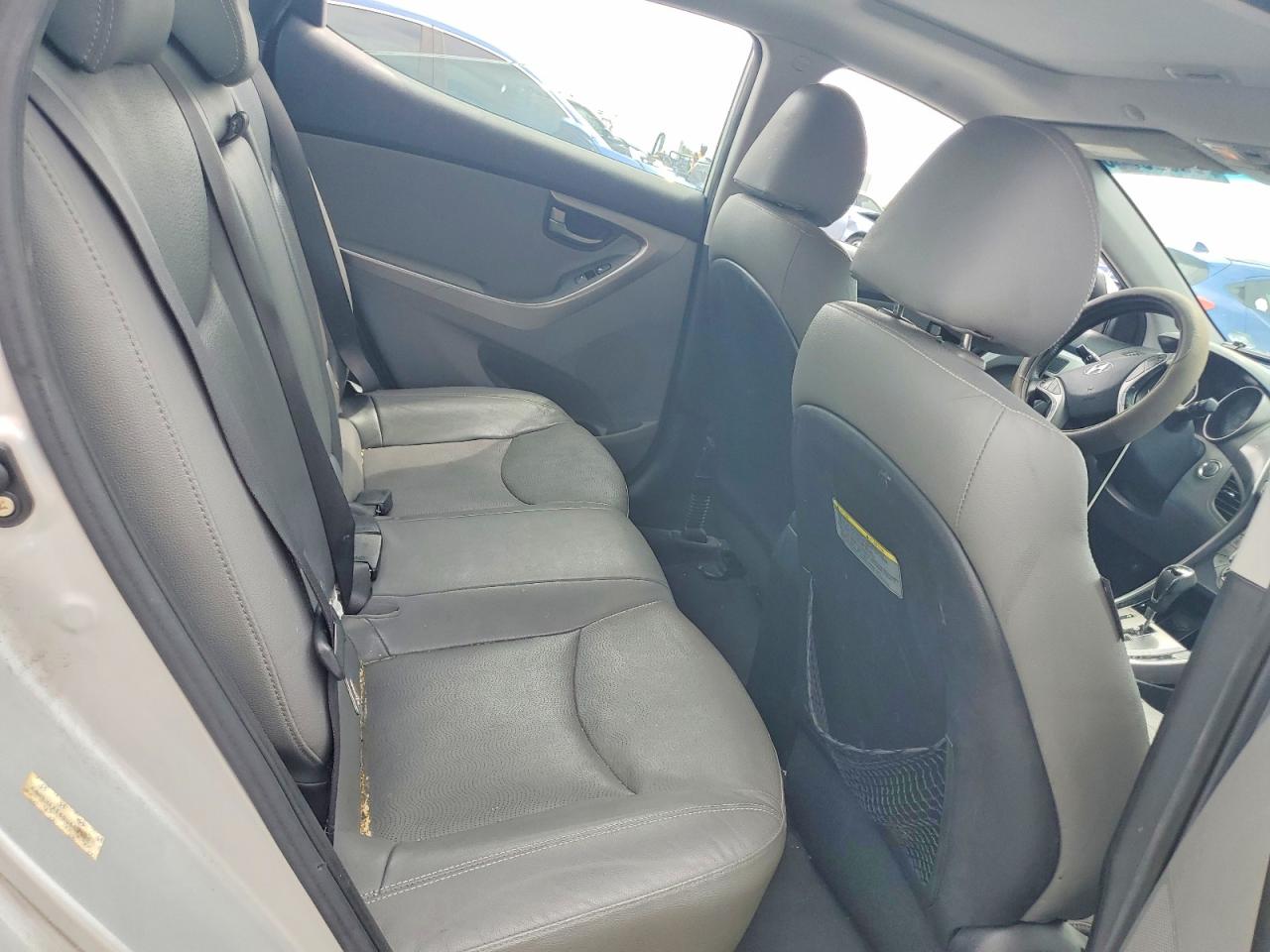 2013 Hyundai Elantra Limited Silver vin: KMHDH4AE6DU689502