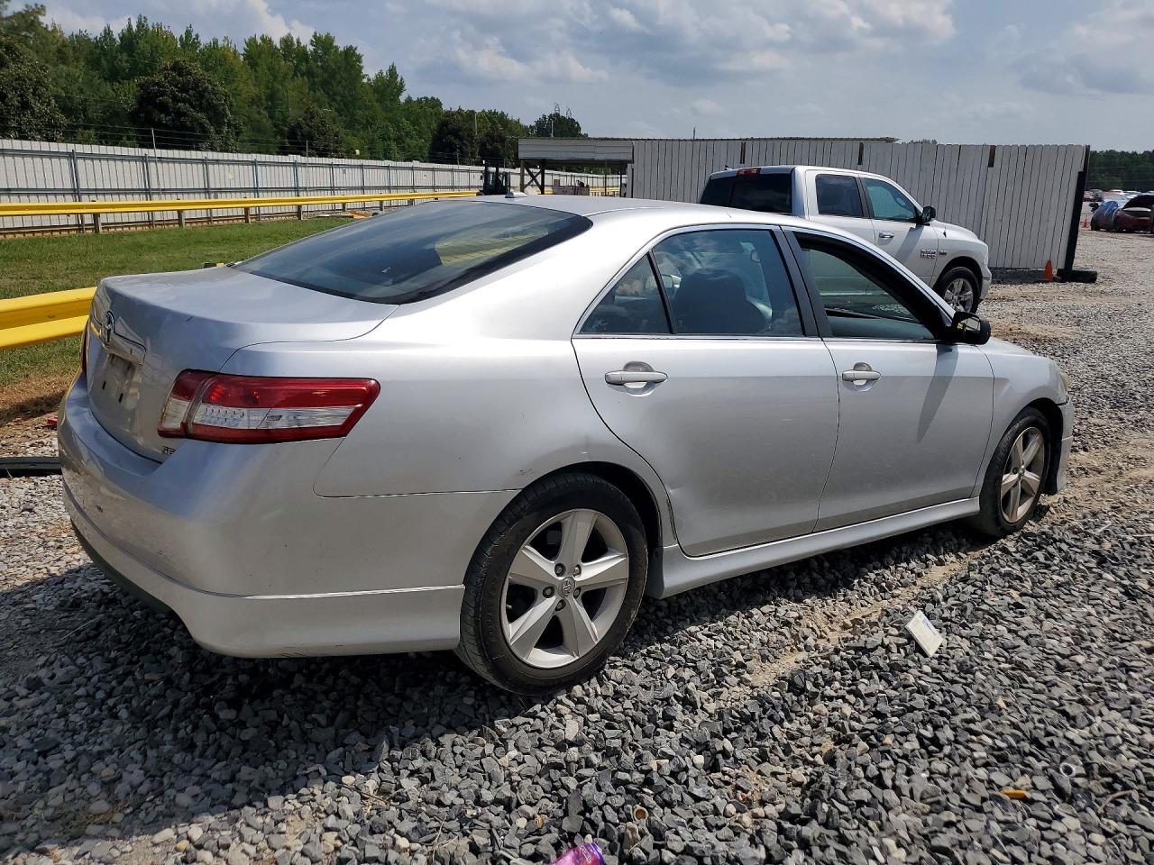 2010 Toyota Camry Se Silver vin: 4T1BF3EK6AU503749