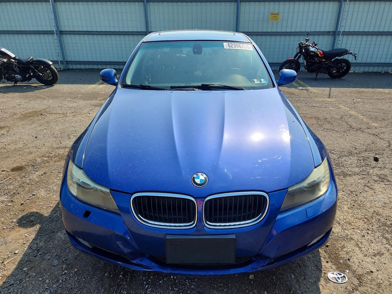 2010 Bmw 328 Xi Sulev Blue vin: WBAPK5C50AA646435