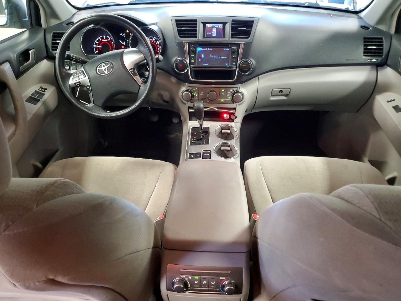2013 Toyota Highlander Plus Белый vin: 5TDBK3EH6DS226405