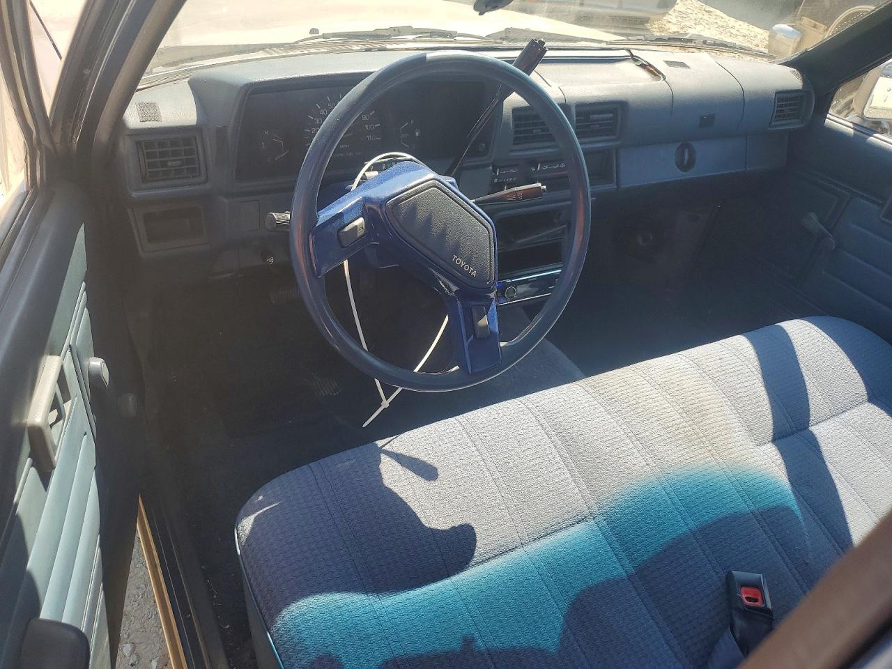 1988 Toyota Pickup 1/2 Ton Rn50 Gray vin: JT4RN50A9J5169534