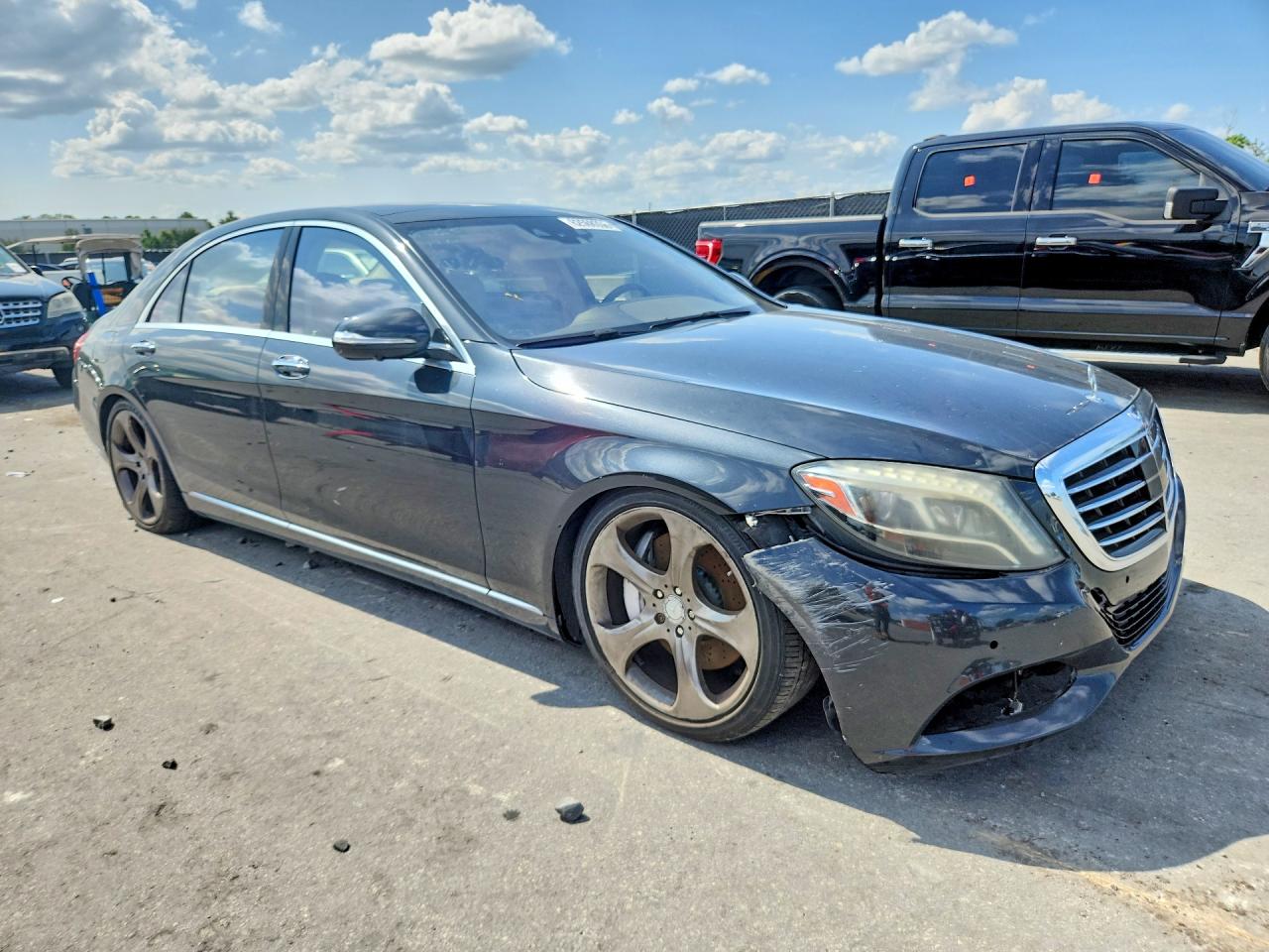2015 Mercedes-benz S 550 Black vin: WDDUG8CB0FA136887