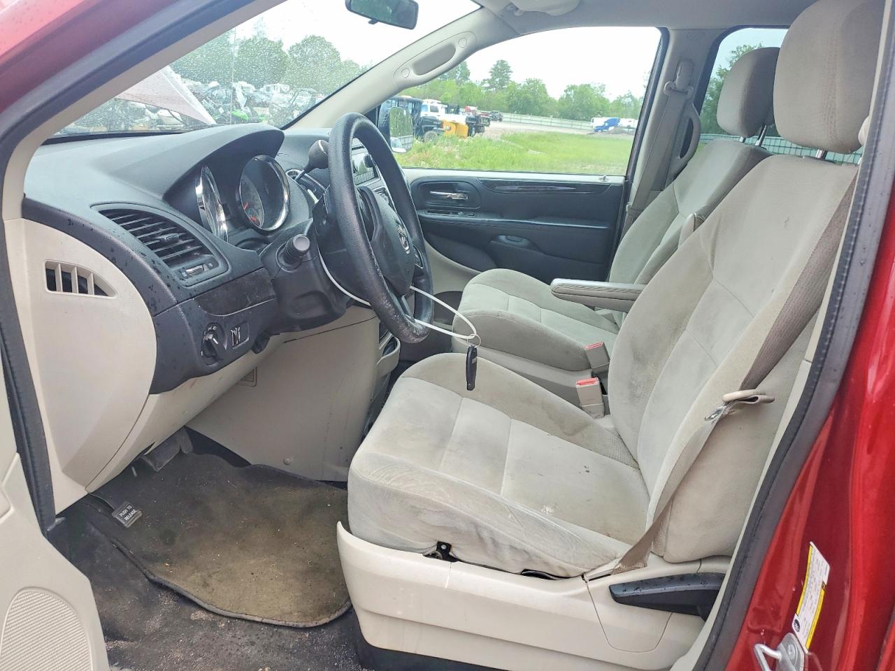 2014 Dodge Grand Caravan Se Red vin: 2C4RDGBG5ER268649