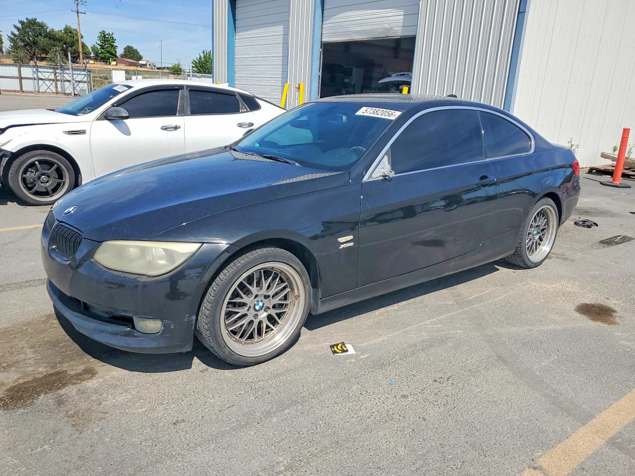 2011 Bmw 335 Xi Black vin: WBAKF9C55BE261582