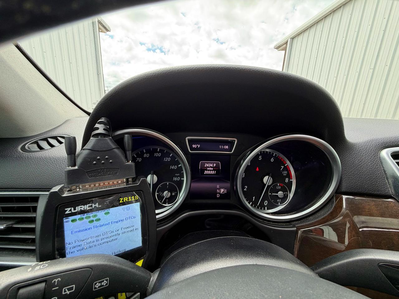 2015 Mercedes-benz Ml 350 4matic Черный vin: 4JGDA5HB7FA582131