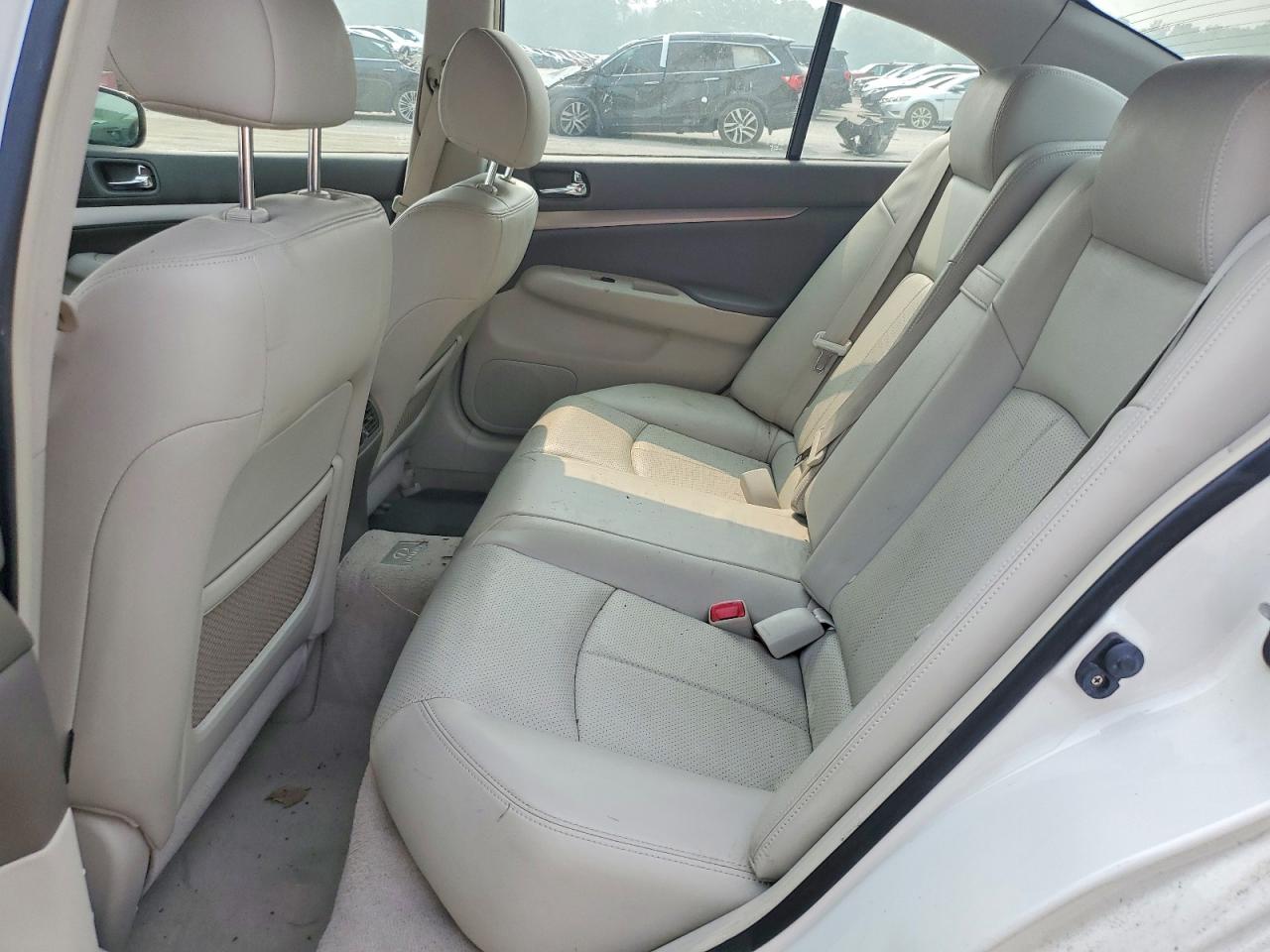 2011 Infiniti G37 Sedan X White vin: JN1CV6ARXBM351320