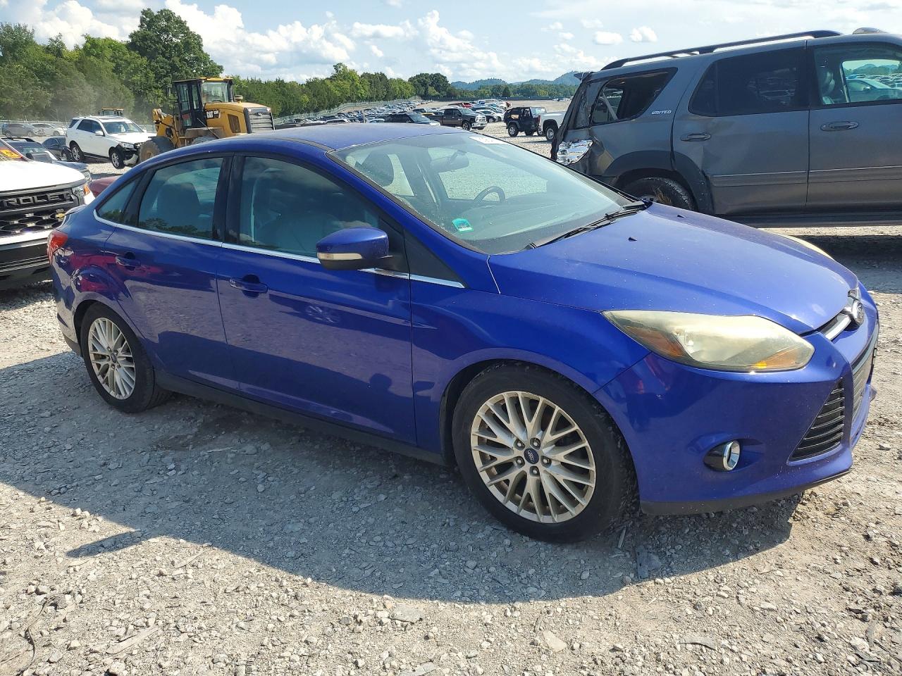 2014 Ford Focus Titanium Blue vin: 1FADP3J27EL232444