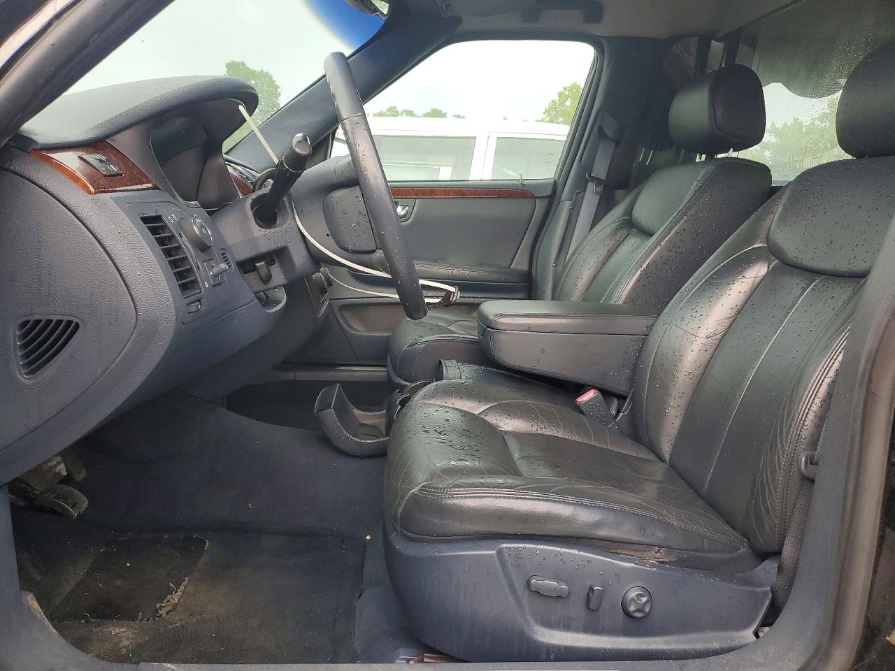 2006 Cadillac Commercial Chassis Black vin: 1GEEH06Y86U500153