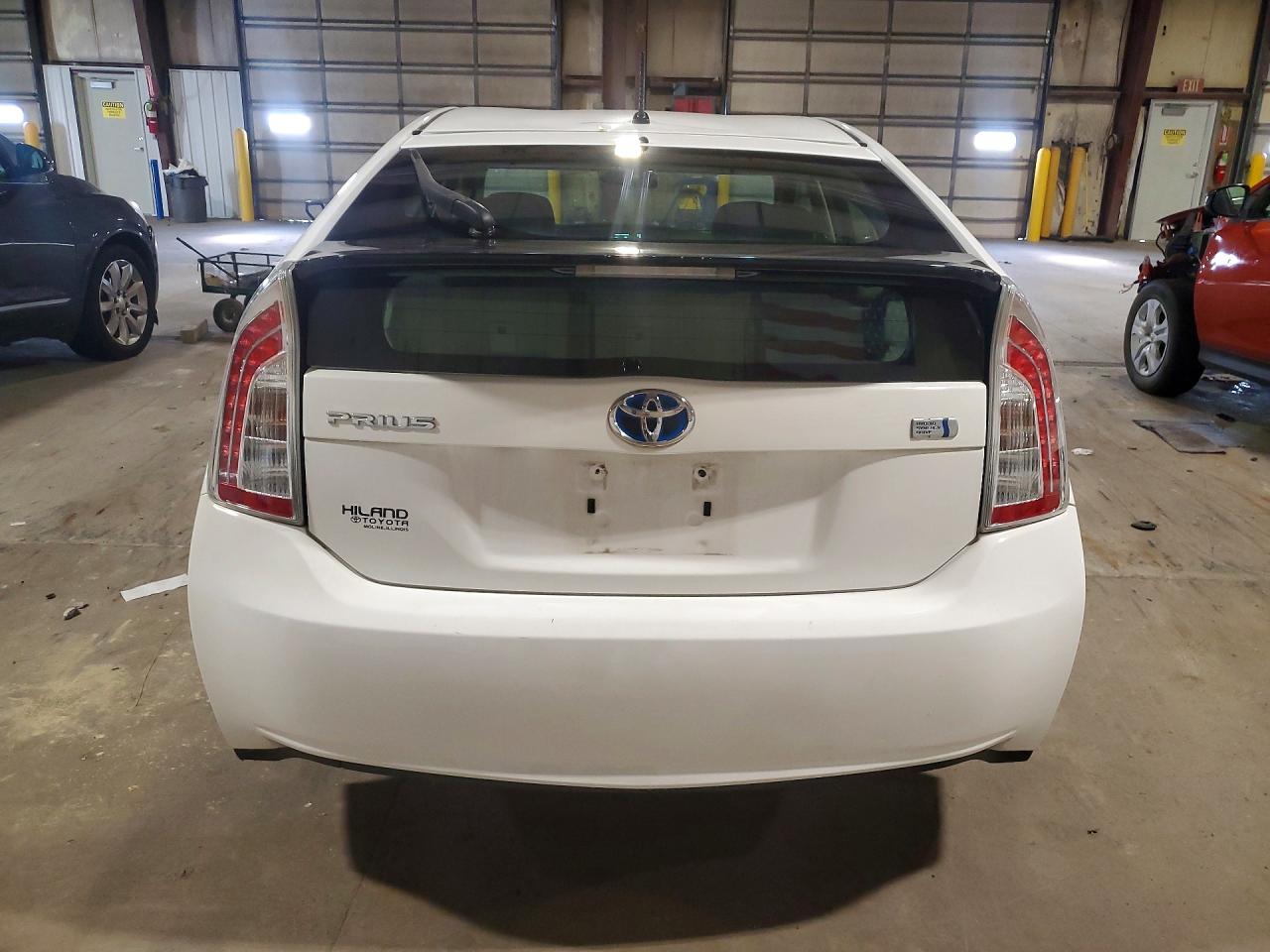 2012 Toyota Prius Two White vin: JTDKN3DU2C5439815