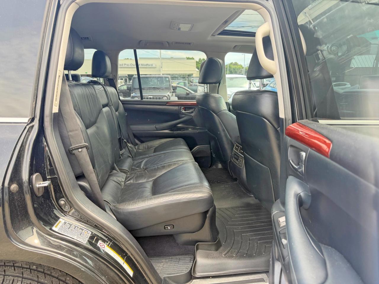 2011 Lexus Lx 570 Black vin: JTJHY7AX5B4082039