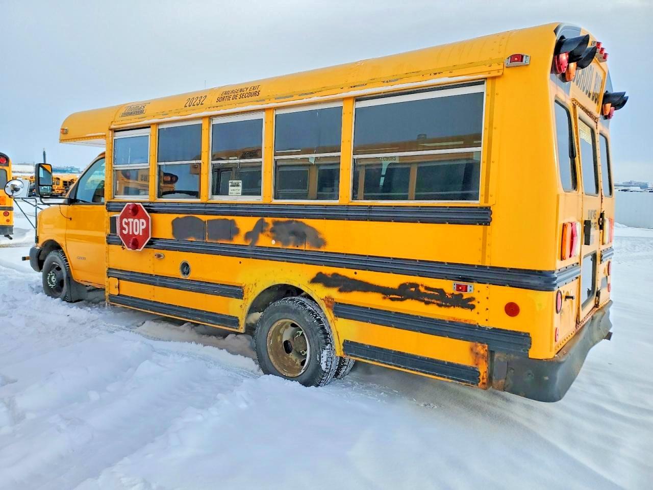 2010 Chev Express Cutaway G4500 Желтый vin: 1GB9G5AG0A1164408