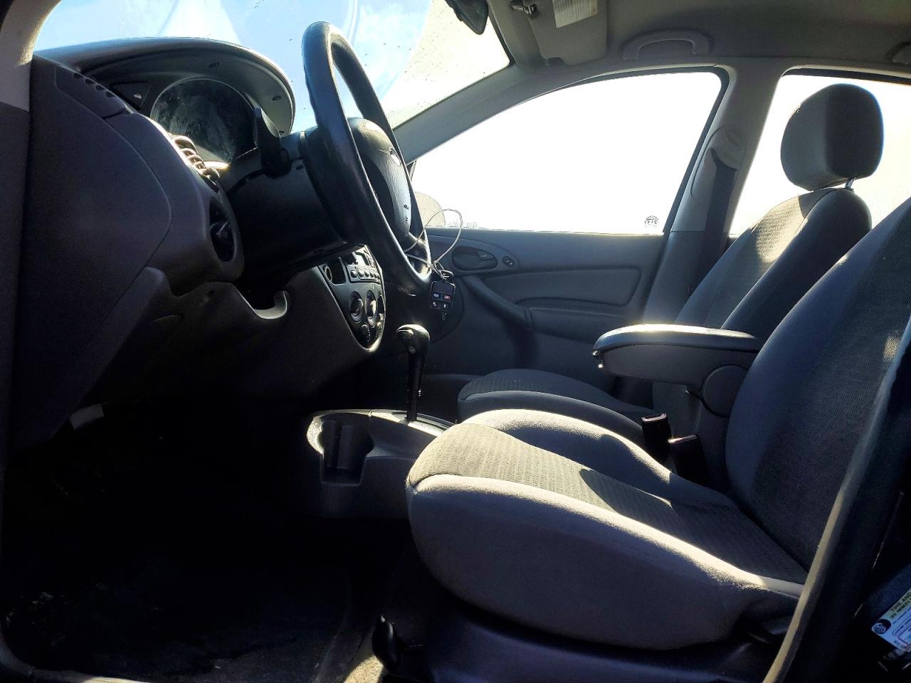 2004 Ford Focus Se Comfort Blue vin: 1FAFP34ZX4W143997