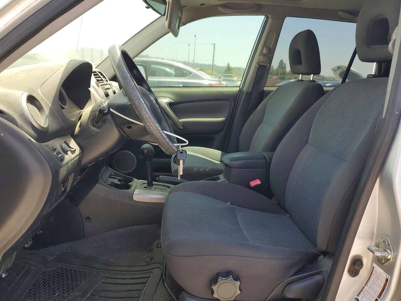 2005 Toyota Rav4 Base Silver vin: JTEGD20V850094089