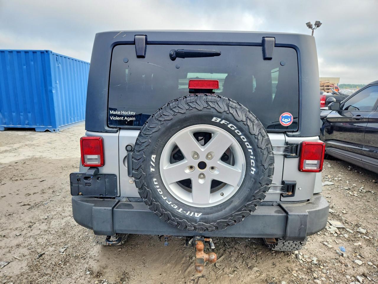 2013 Jeep Wrangler Sport Silver vin: 1C4AJWAG2DL647925