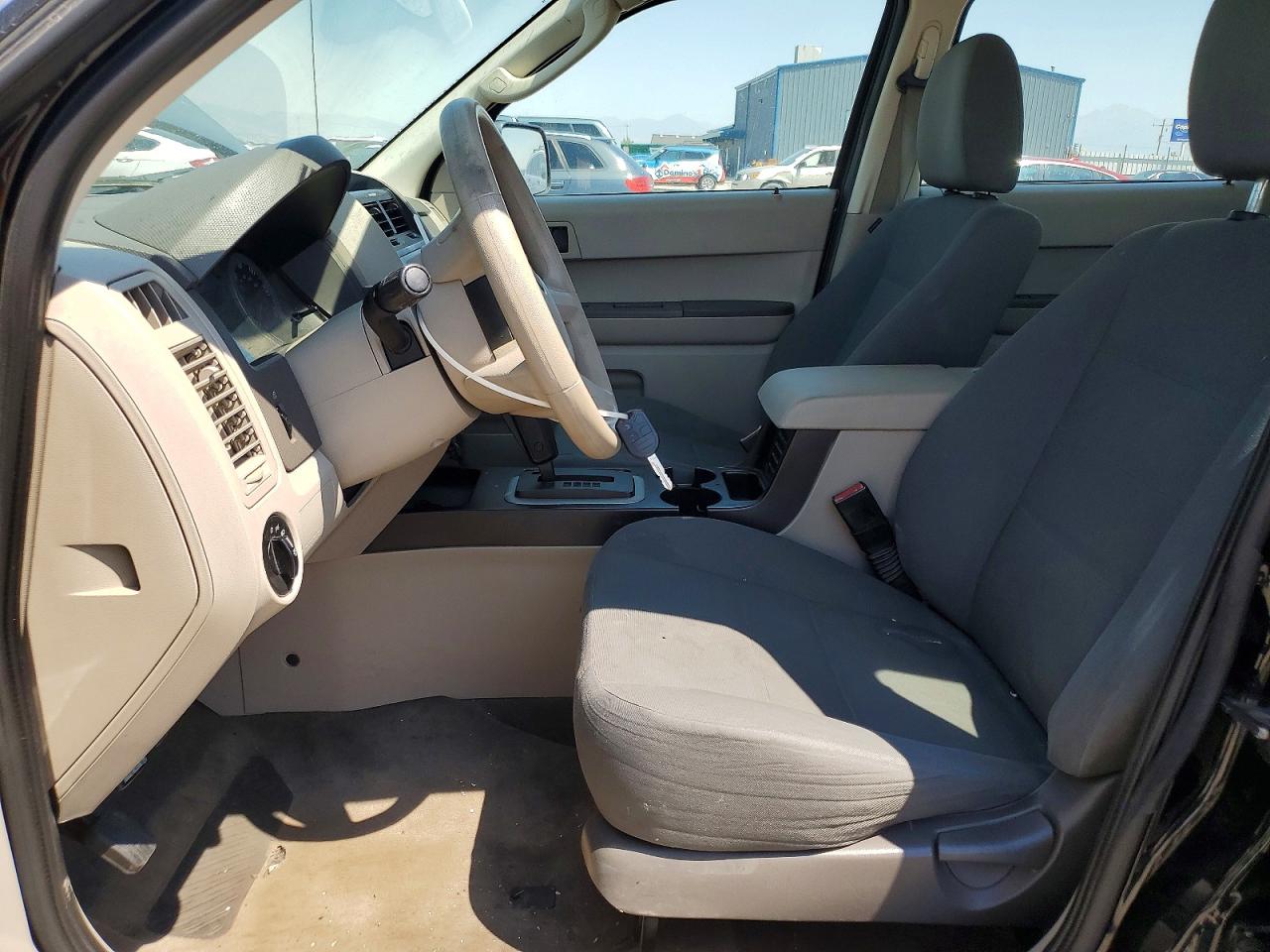 2009 Ford Escape Xls Black vin: 1FMCU02719KA22775