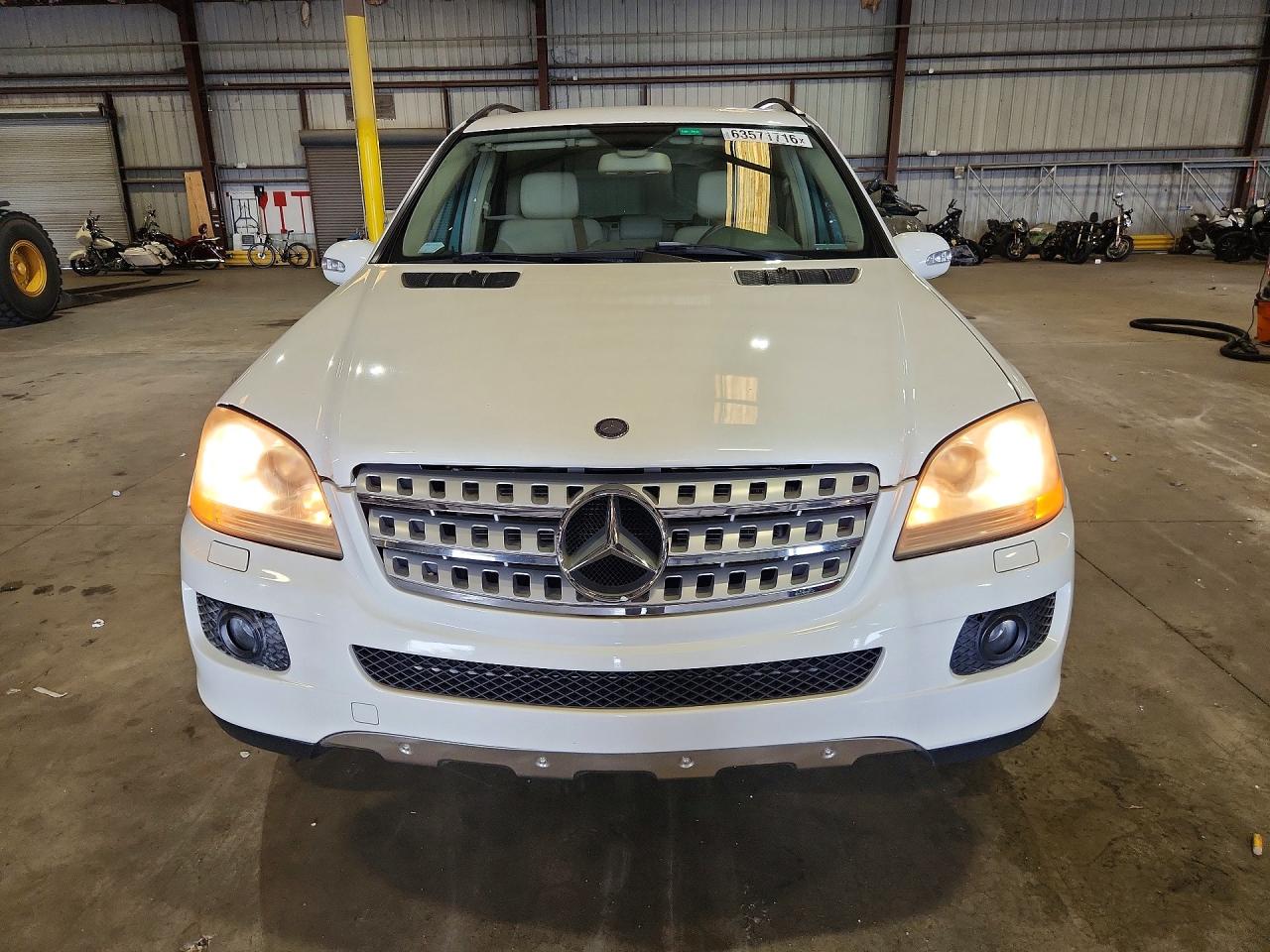 2007 Mercedes-benz Ml 350 White vin: 4JGBB86E97A233993