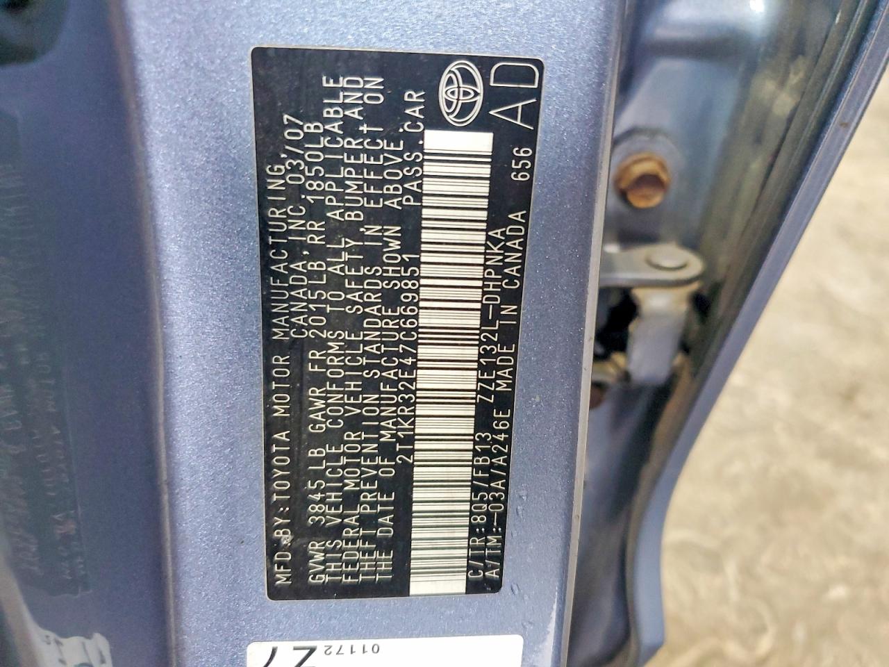 2007 Toyota Corolla Matrix Xr Blue vin: 2T1KR32E47C669851