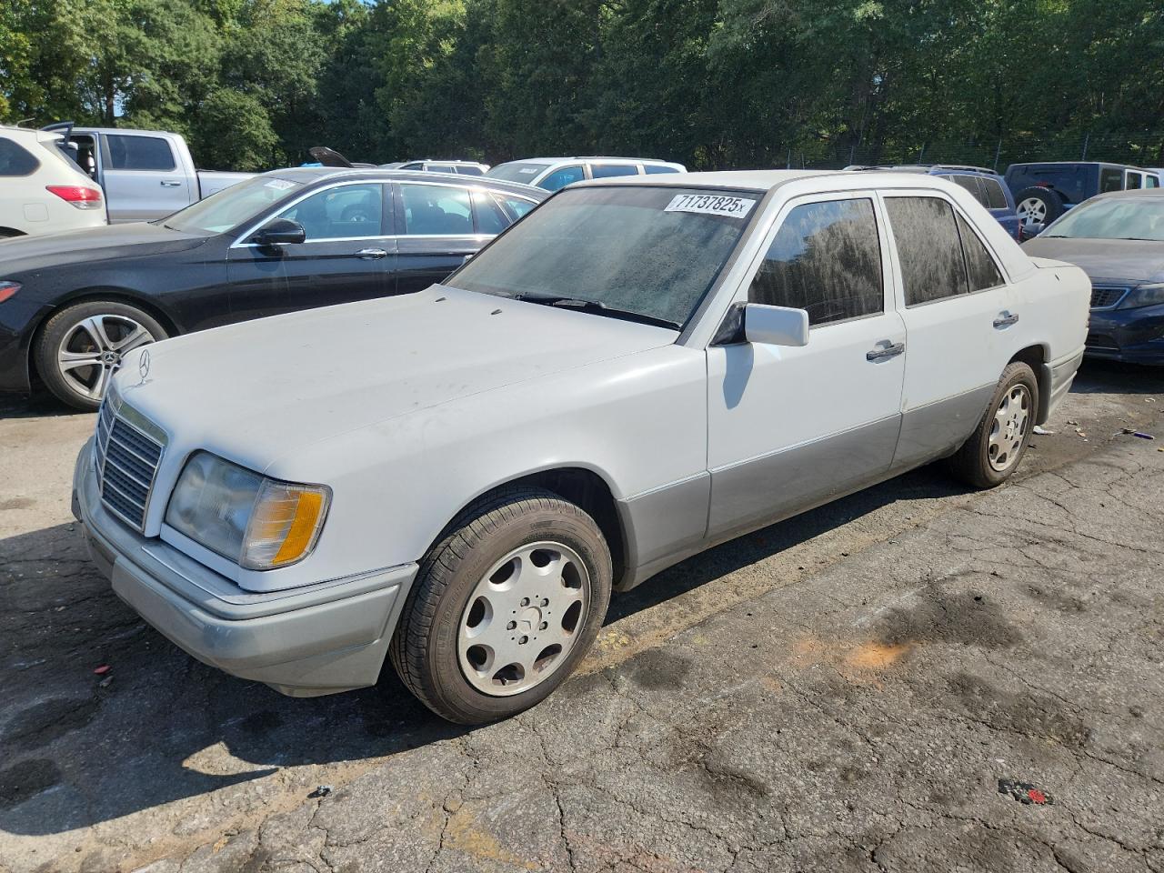 1995 Mercedes-benz E 320 Base White vin: WDBEA32E6SC263753