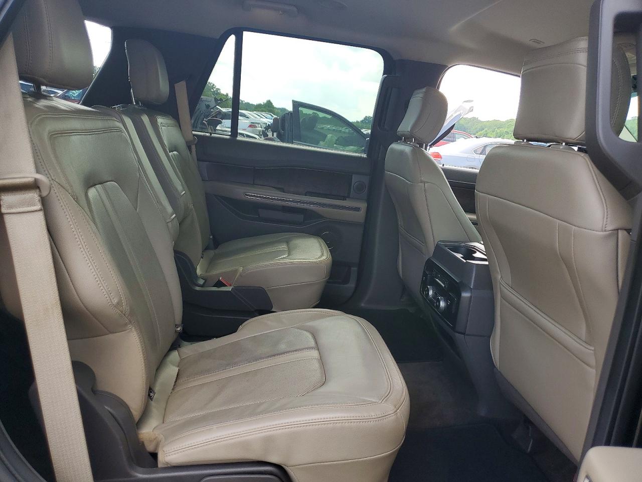 2018 Ford Expedition Limited Черный vin: 1FMJU1KTXJEA11481
