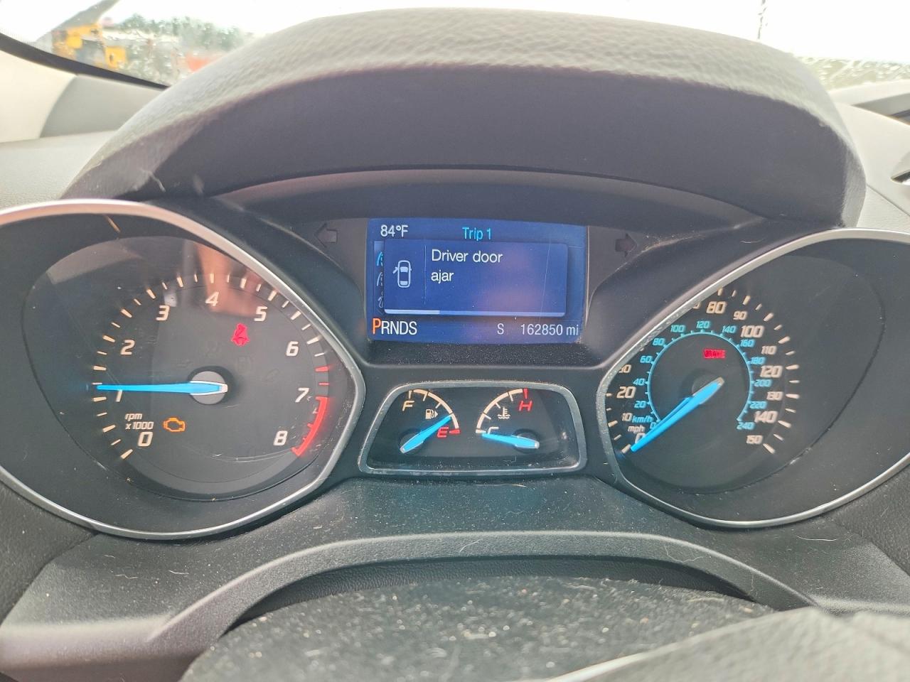 2014 Ford Escape Se Белый vin: 1FMCU0GX0EUC34820