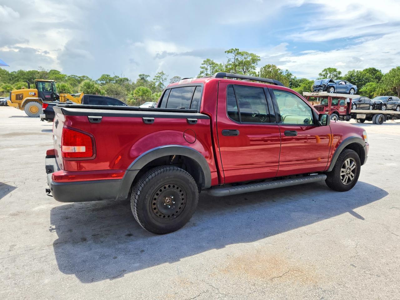 2010 Ford Explorer Sport Trac Xlt Red vin: 1FMEU5BE6AUA00459