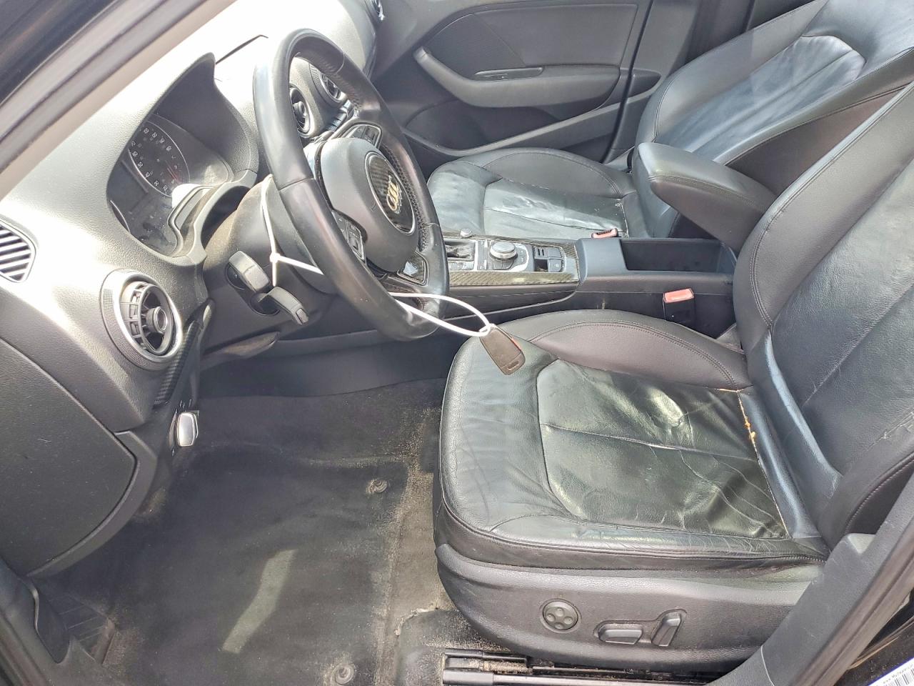 2015 Audi A3 Premium Черный vin: WAUACGFF4F1005654