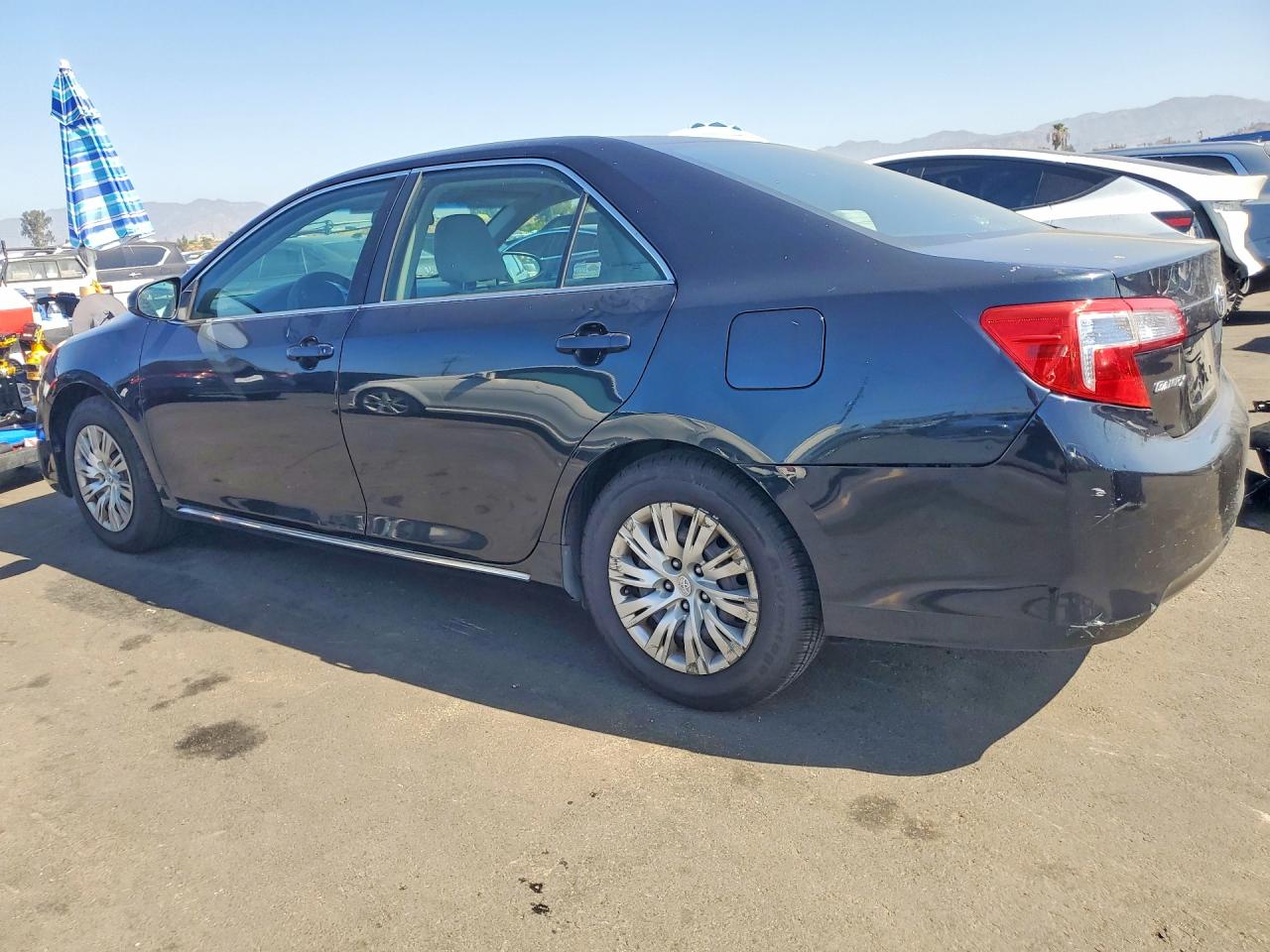 2012 Toyota Camry Le Black vin: 4T4BF1FK7CR177536