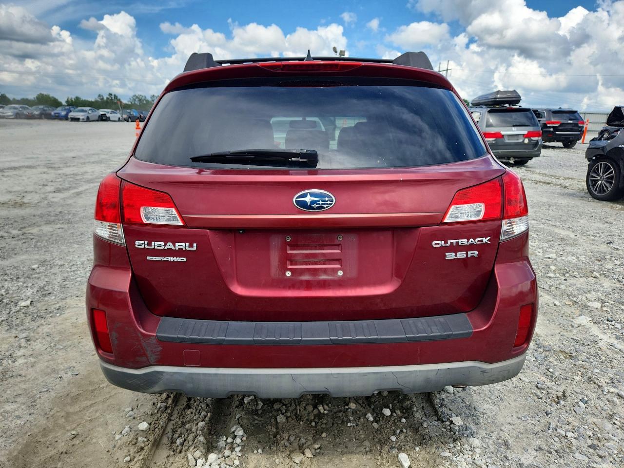 2011 Subaru Outback 3.6r Limited Red vin: 4S4BRDKC1B2415036
