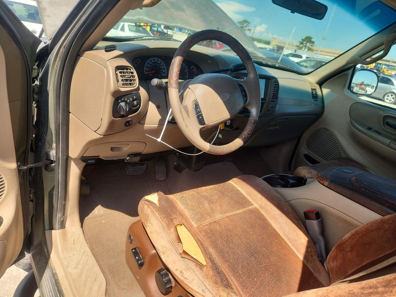 2002 Ford F150 Gray vin: 1FTRX18L32KA76794
