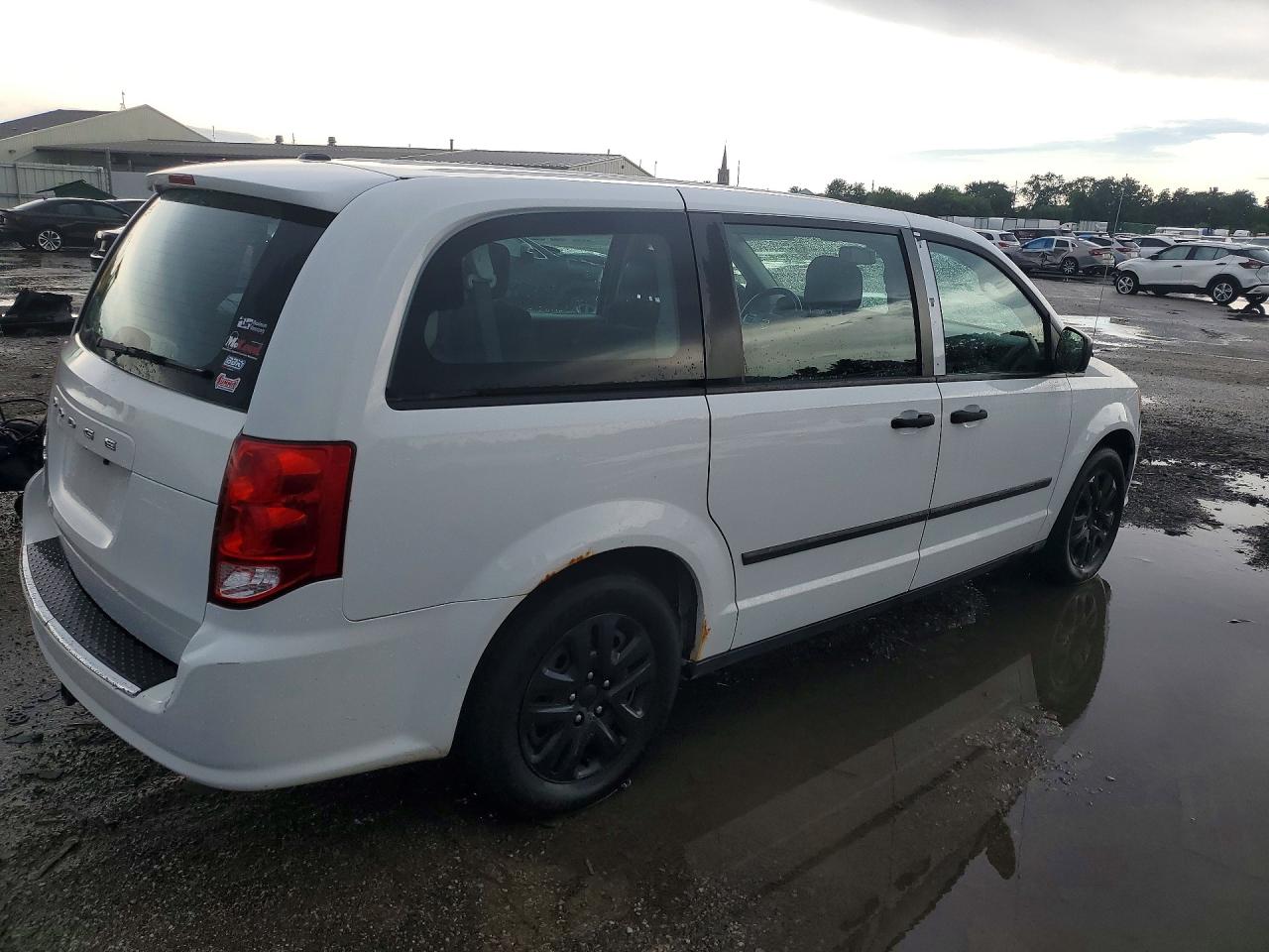 2015 Dodge Grand Caravan Se Белый vin: 2C4RDGBG2FR512114