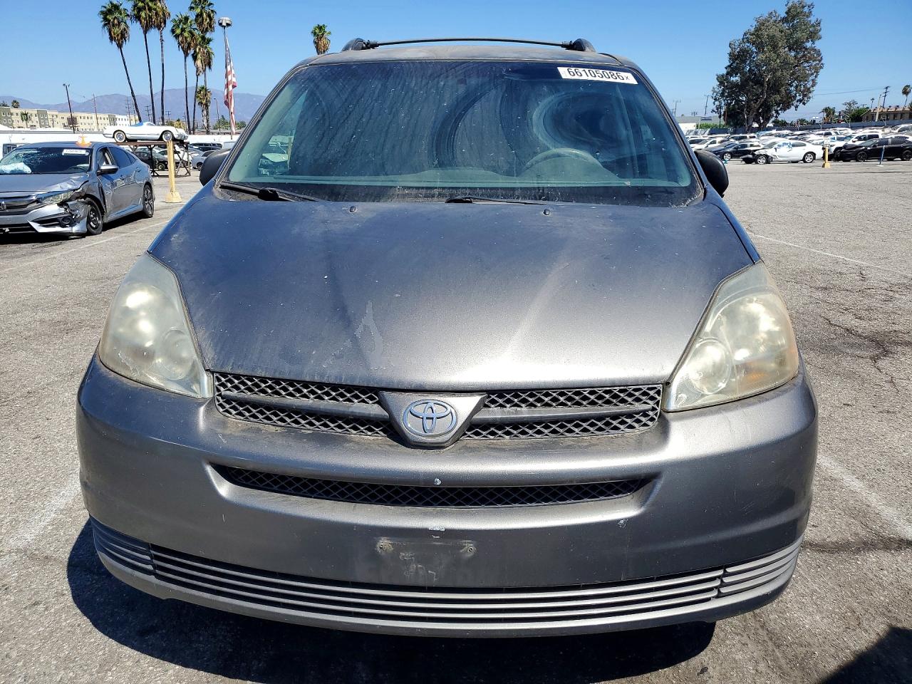 2005 Toyota Sienna Le 7 Passenger Серый vin: 5TDZA23C95S231327