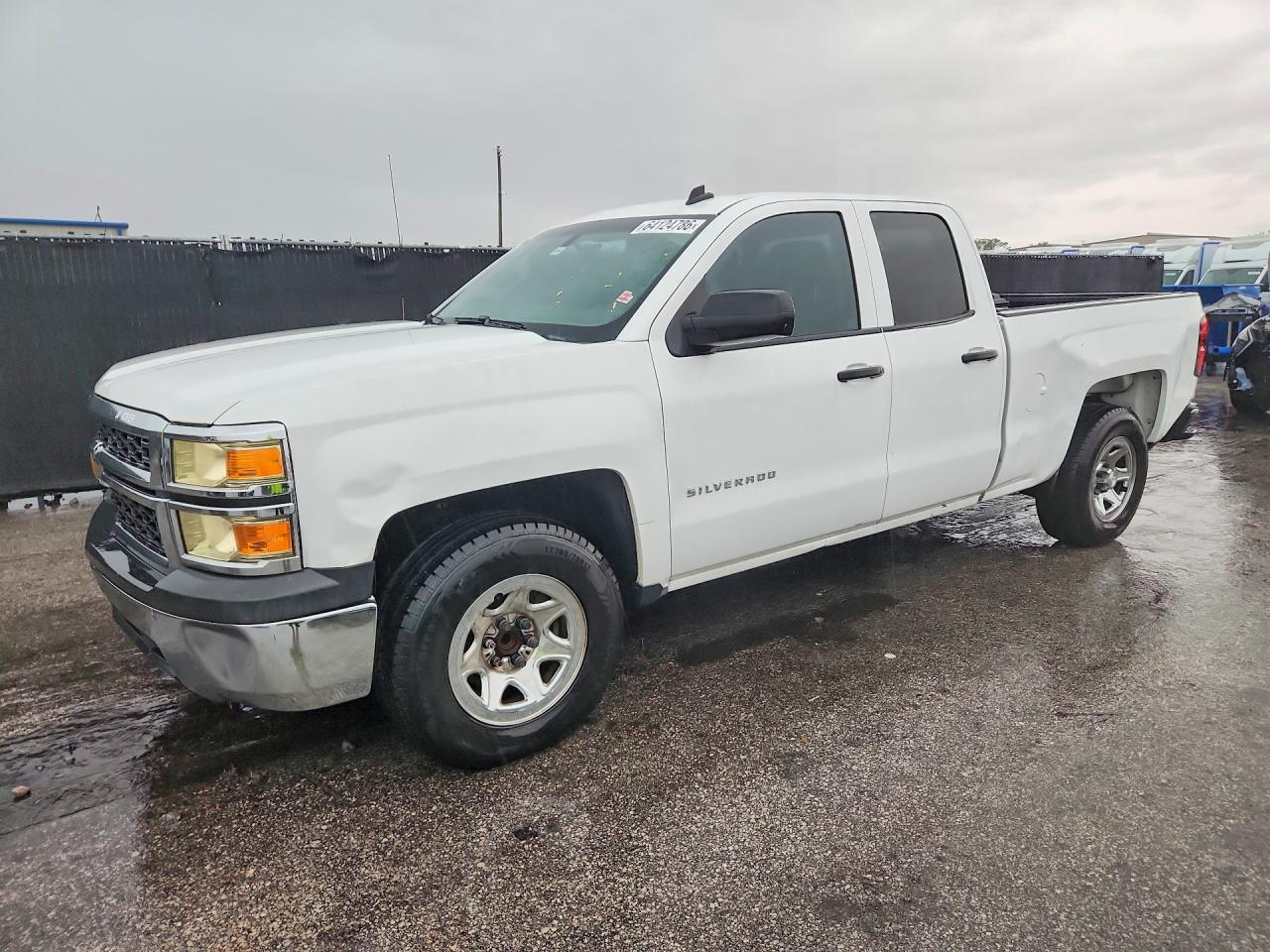 2014 Chevrolet Silverado C1500 White vin: 1GCRCPEHXEZ281412