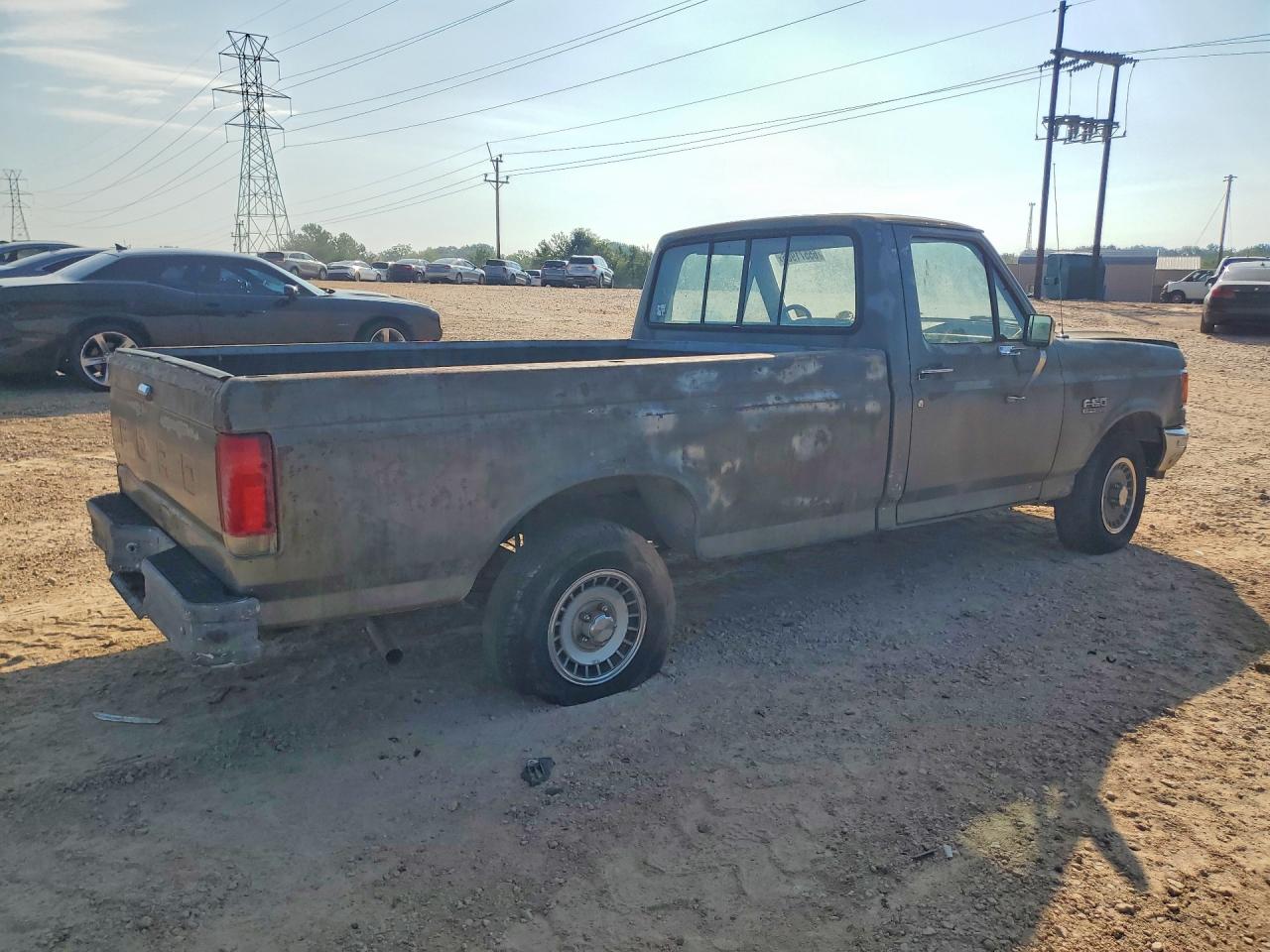 1988 Ford F150 Gray vin: 1FTDF15Y2JNB04868
