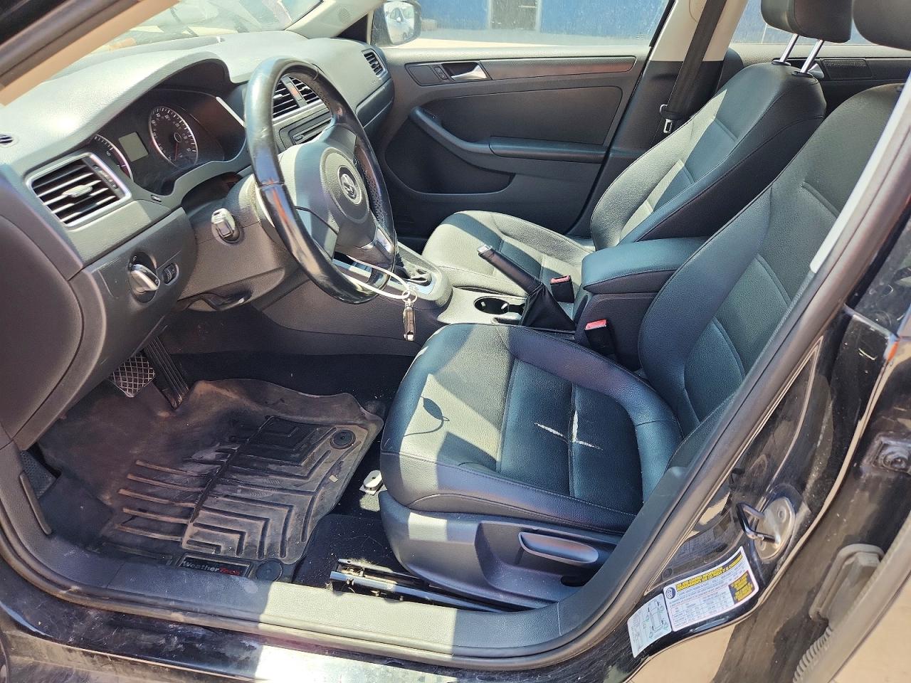2012 Volkswagen Jetta Se Черный vin: 3VWDP7AJ3CM377028