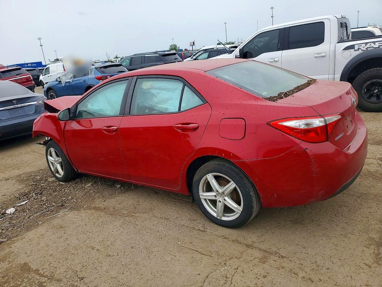 2015 Toyota Corolla Le Red vin: 2T1BURHE1FC376688