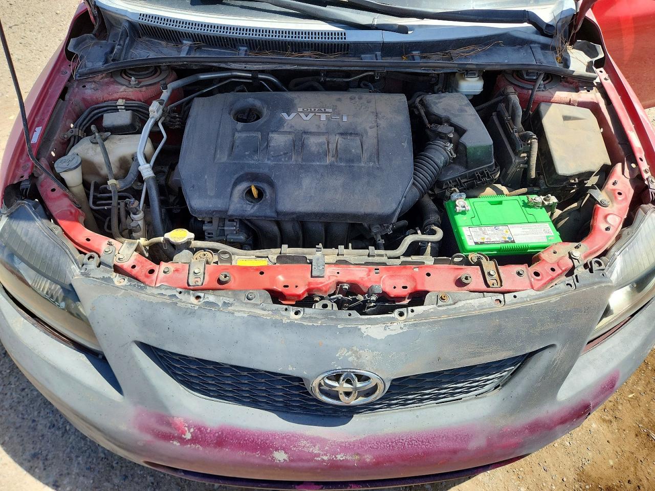 2010 Toyota Corolla Le Red vin: 1NXBU4EE9AZ280080