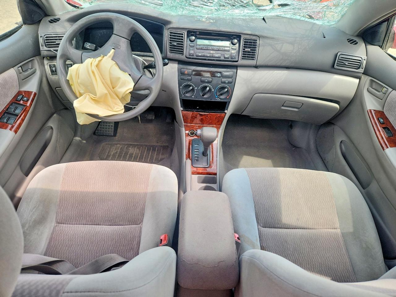 2008 Toyota Corolla Le Красный vin: 1NXBR30E88Z976393