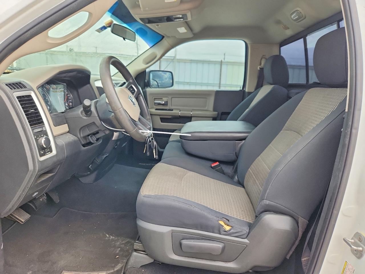 2011 Dodge Ram 1500 White vin: 3D7JB1EP6BG559339