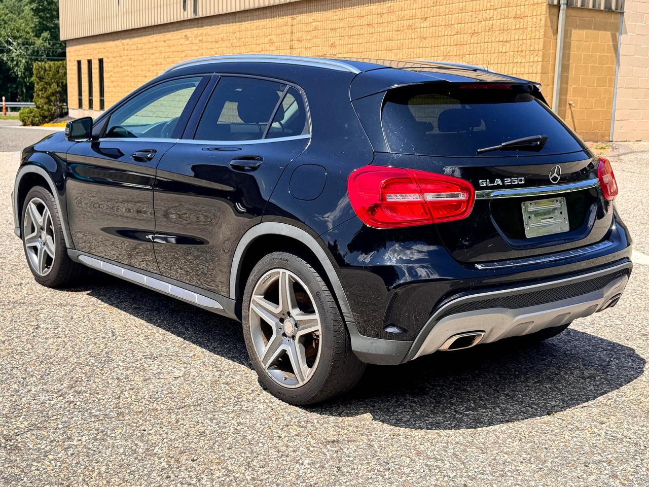 2015 Mercedes-benz Gla 250 Black vin: WDCTG4EB3FJ139806