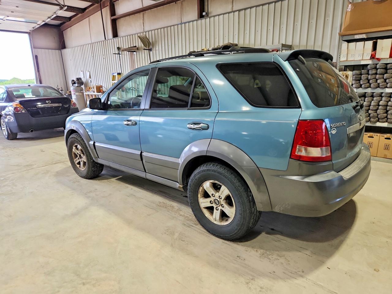 2003 Kia Sorento Lx Blue vin: KNDJC733035167931